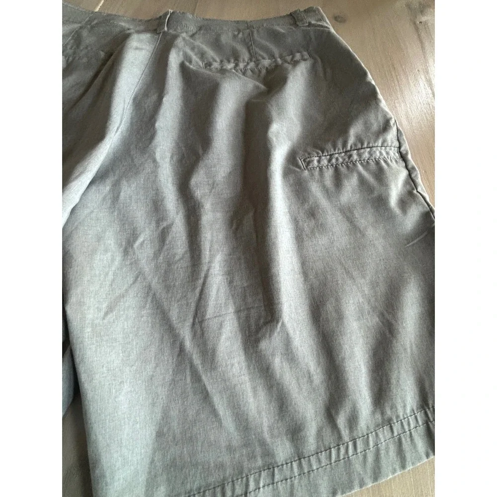 Nicklaus Mens Gray Golf Shorts Size 34 Stretch Flat Front Activewear‎ TA178